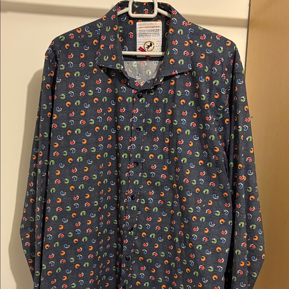 Long-sleeve button-up shirt by the brand A Fish Named Fred Like New! Men’s USA L